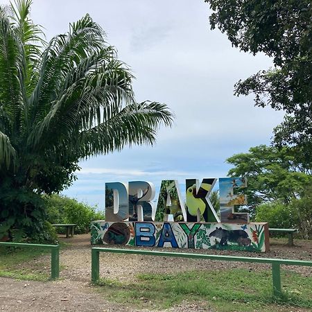 Pez Espada Tours Y Cabinas Drake Bay Exterior photo